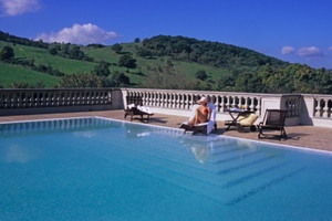 Ski Lodges, Mountain Refuges, Characteristic B&Bs and simply nice places to stay in Italy and the Italian Alps.